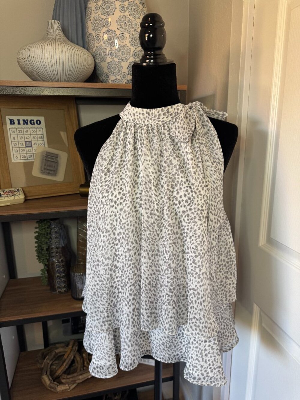 Express Grey & White Animal Print Tie Neck Chiffon Tiered Tank - Size L